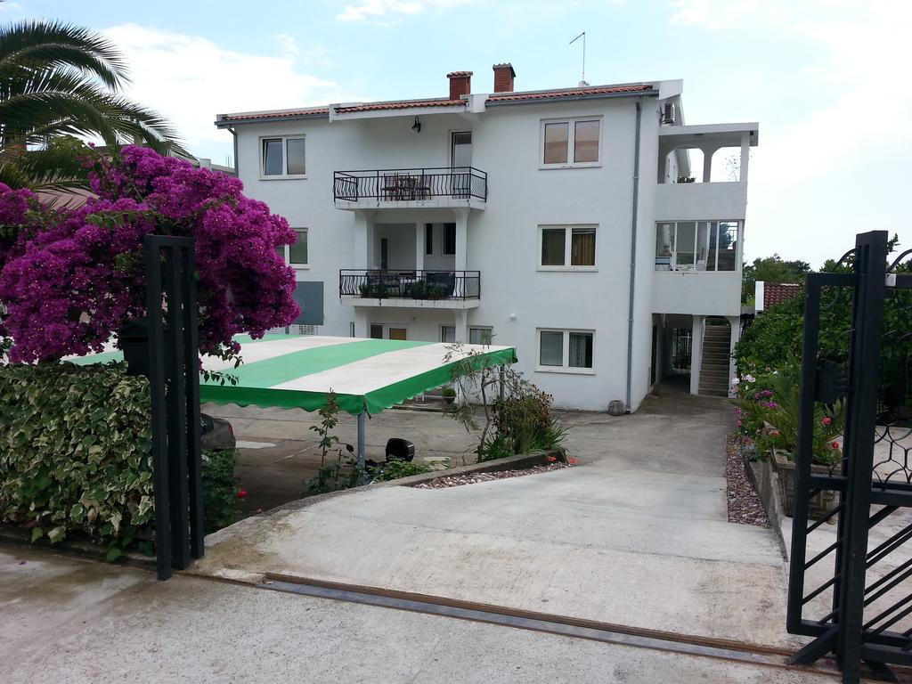 Apartments Stevo Nikocevic Bar Exterior foto