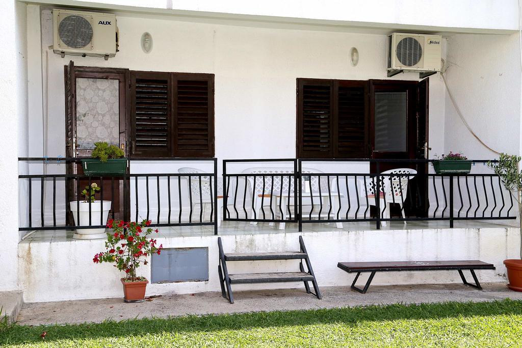 Apartments Stevo Nikocevic Bar Exterior foto